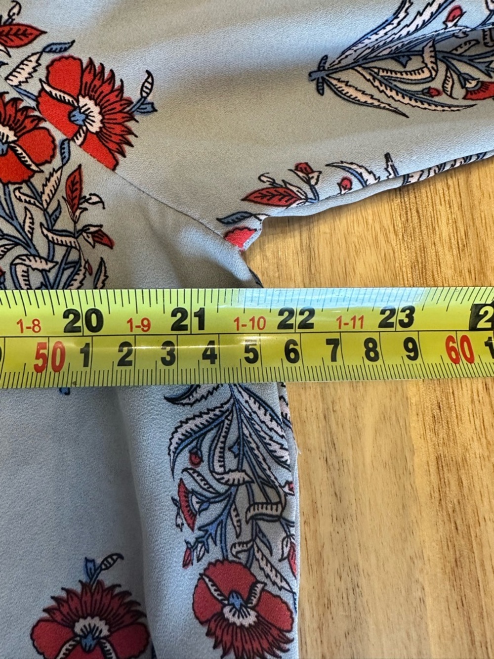 LOFT Ivory Gray Long-Sleeve Floral Peasant Blouse with Red Print sz L - Picture 11 of 13